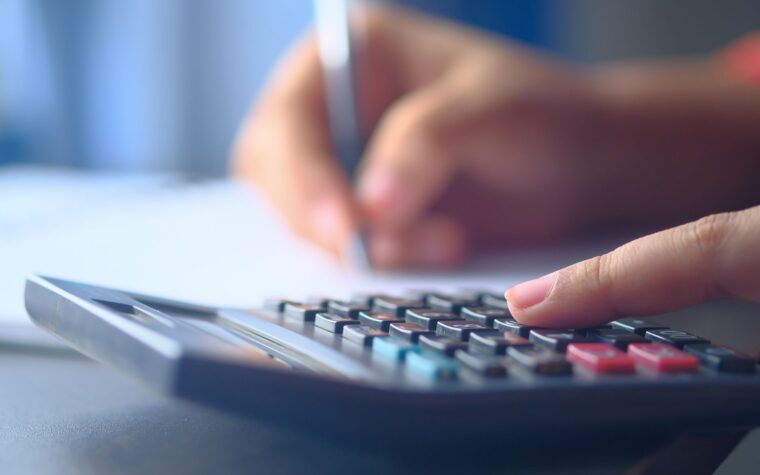 Cálculo de rescisão trabalhista: entenda as verbas rescisórias