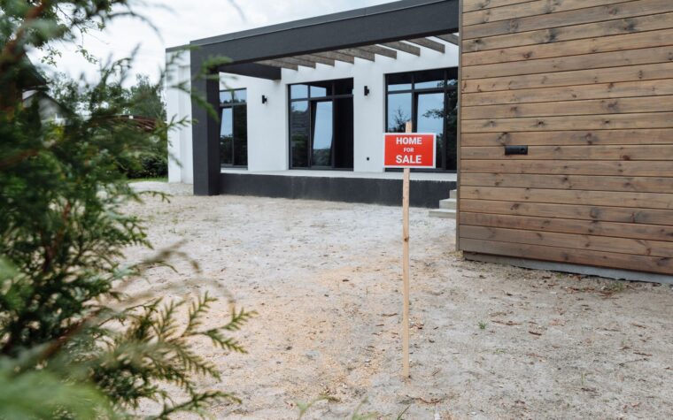 Fundos imobiliários (FIIs): o que são, como investir e como funcionam os dividendos