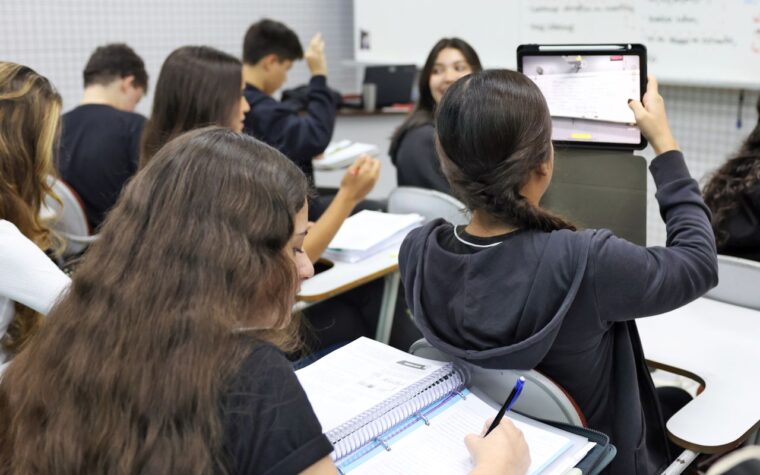 Depósitos do Pé-de-Meia 2026 para nascidos em março e abril iniciam hoje