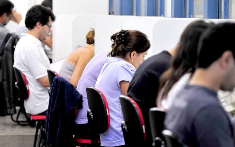 Prazo para inscrição em exame de proficiência em português se encerra quinta