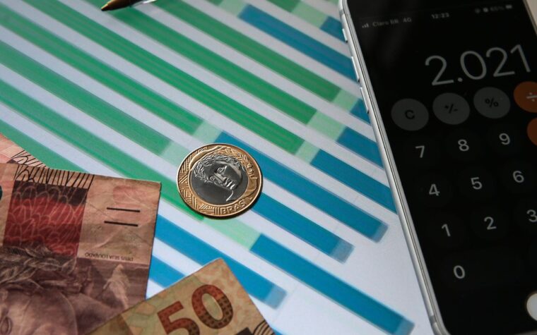 Mercado revisa para baixo previsão da Selic em 2026 após meses de alta