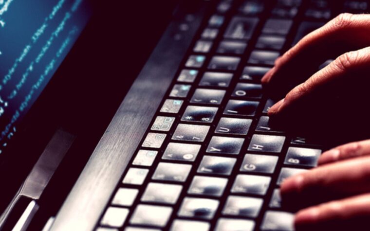 Fraudes em anúncios prejudicam interessados no Desenrola Brasil