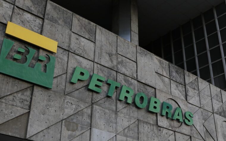 Lucro da Petrobras no trimestre atinge R$ 52,4 bilhões