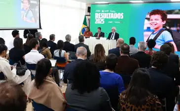 Educação básica no Brasil registra melhora no Ideb 2021