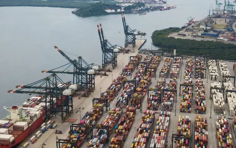 Exportações brasileiras para os EUA crescem em agosto apesar de preços altos