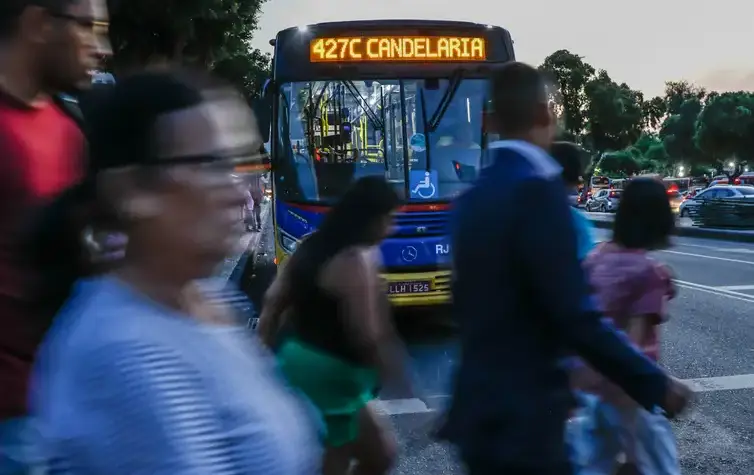 Condições de moradia das pessoas com deficiência são precárias, aponta IBGE