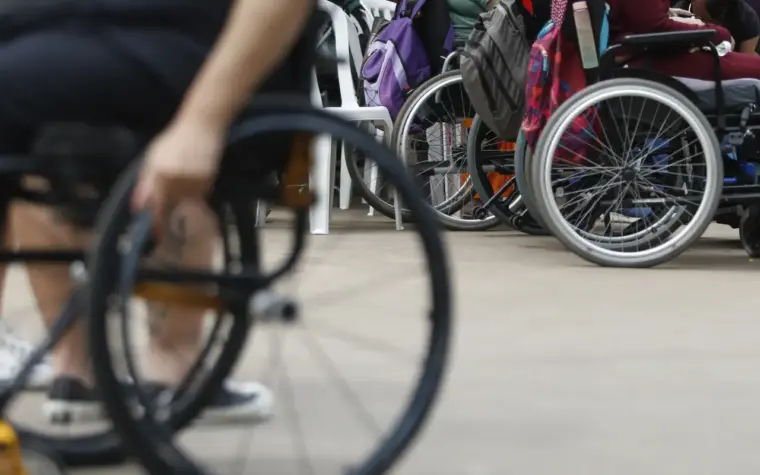 Apenas 1,5% das vagas de liderança são ocupadas por pessoas com deficiência