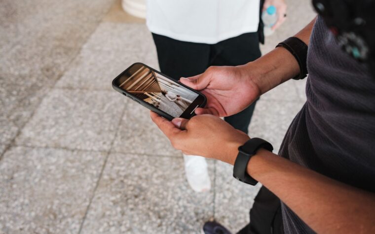 Restaurar fotos antigas com IA: veja os apps e o passo a passo