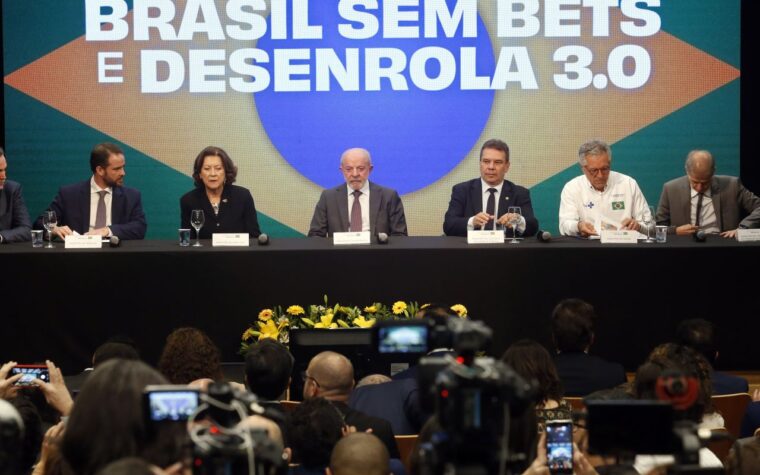 Governo lança nova etapa do Desenrola com aquisição de dívidas pela União